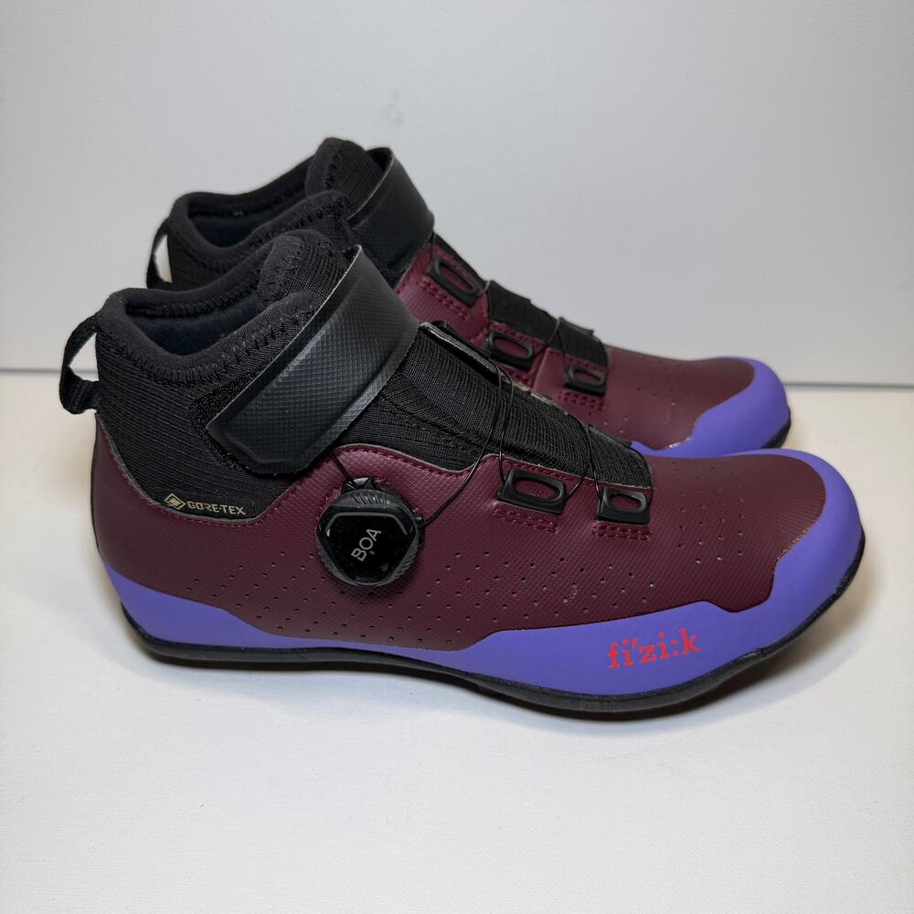 Fizik Terra Artica GTX Gravel/MTB Shoes purple/black Size US 7 EU 39.5 New W Box